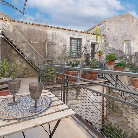 La Casa Della Scrittrice By Dimore In Sicily Apartment *