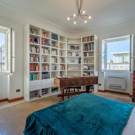 Apartment La Casa Della Scrittrice By Dimore In Sicily
